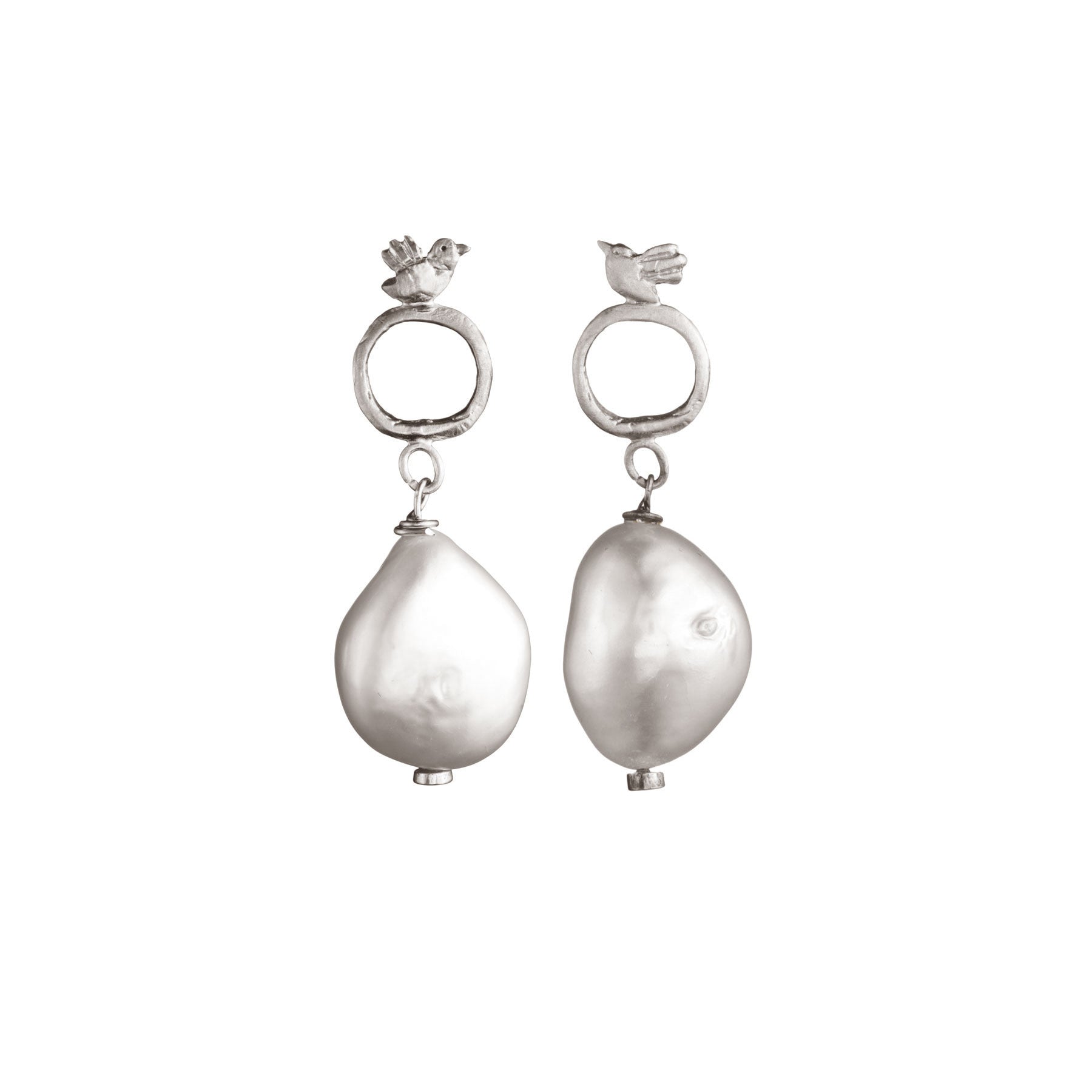 BIRDS WITH PEARLS
