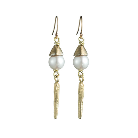 DAGGERS AND PEARLS