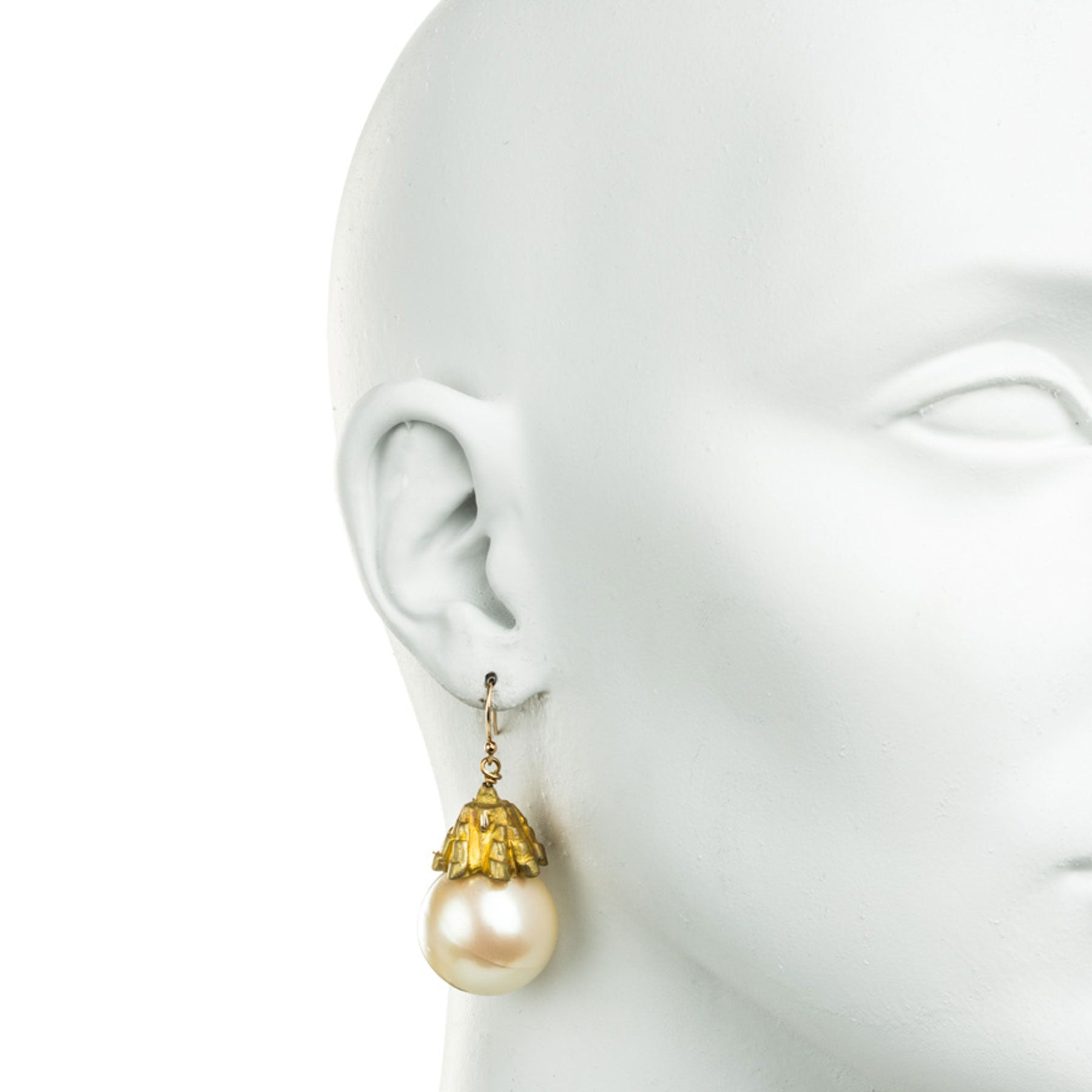 DECO LARGEST PEARLS