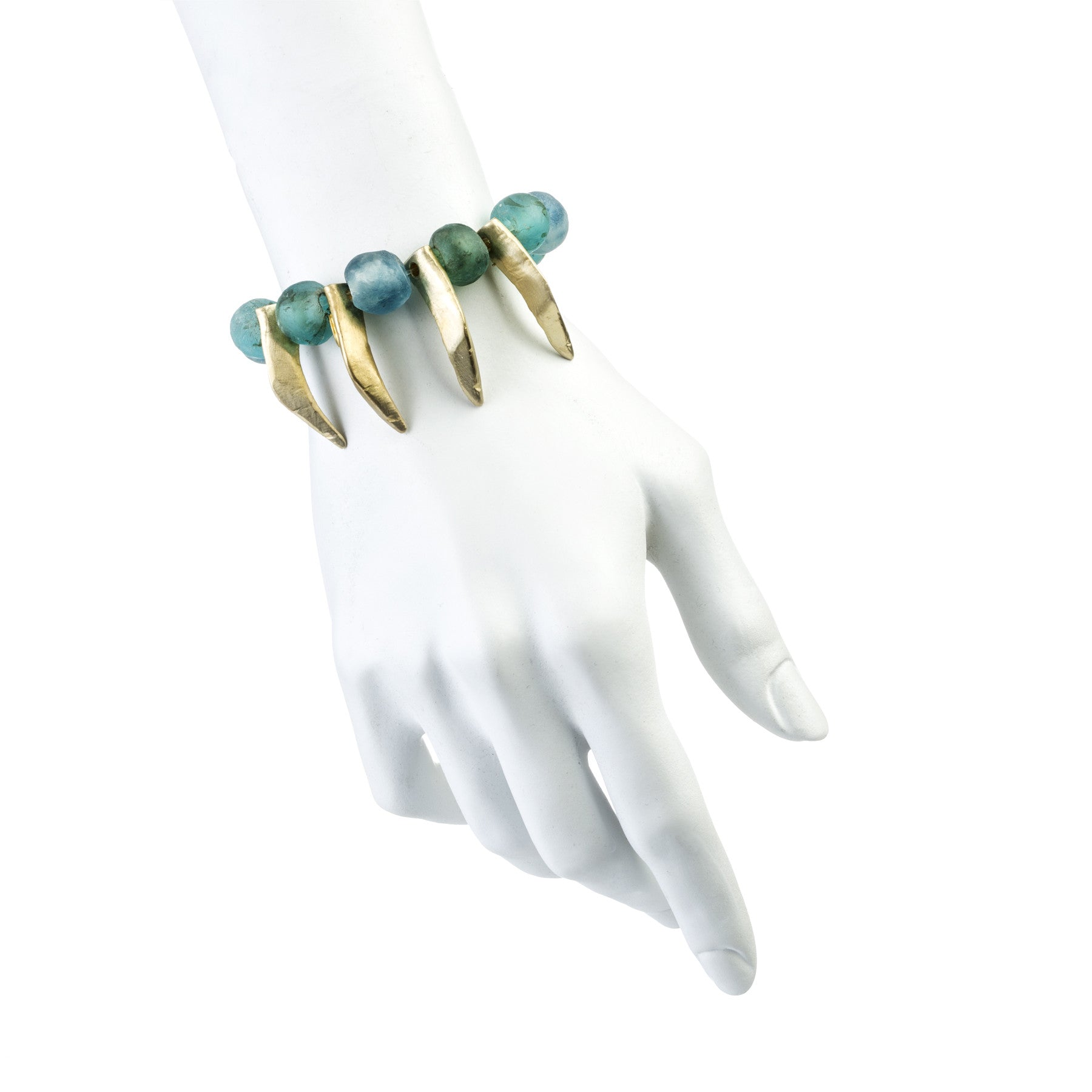 4 CLAWS AND GLASS