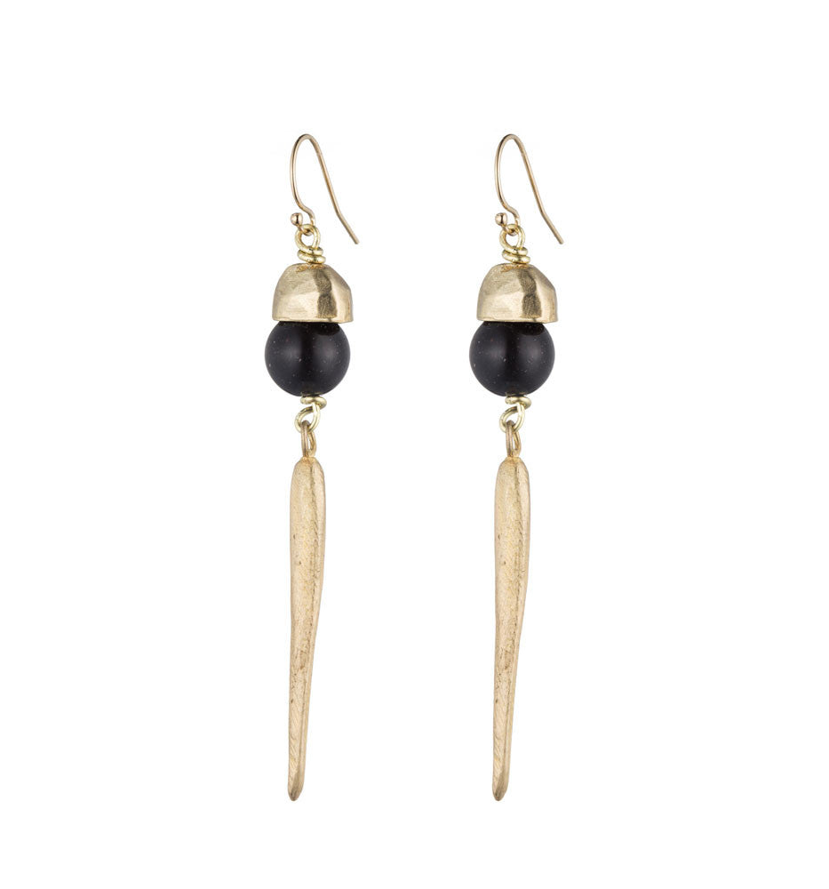 LONG DAGGERS AND BLACK LUCITE