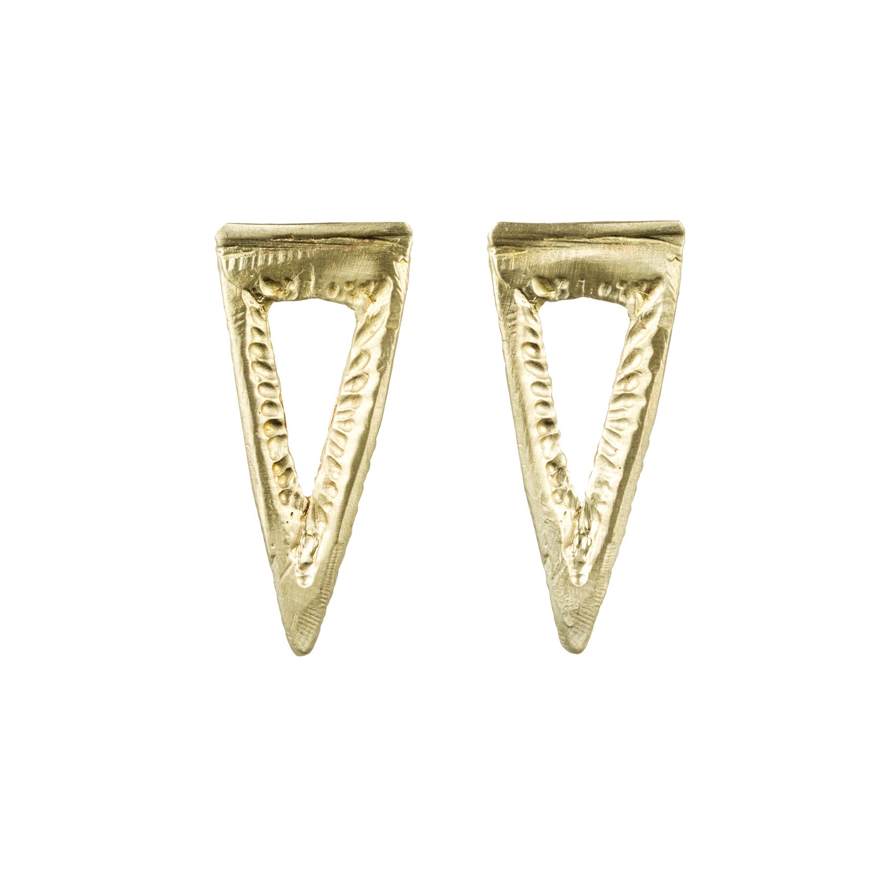 LARGE TRIANGLE DAGGERS