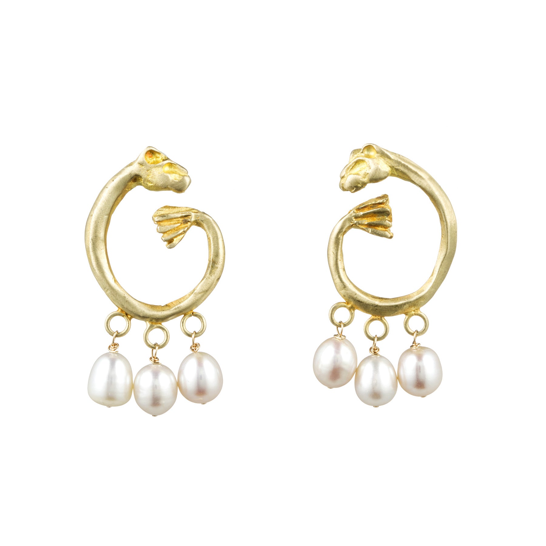 PLAYING CAT HOOPS AND PEARLS