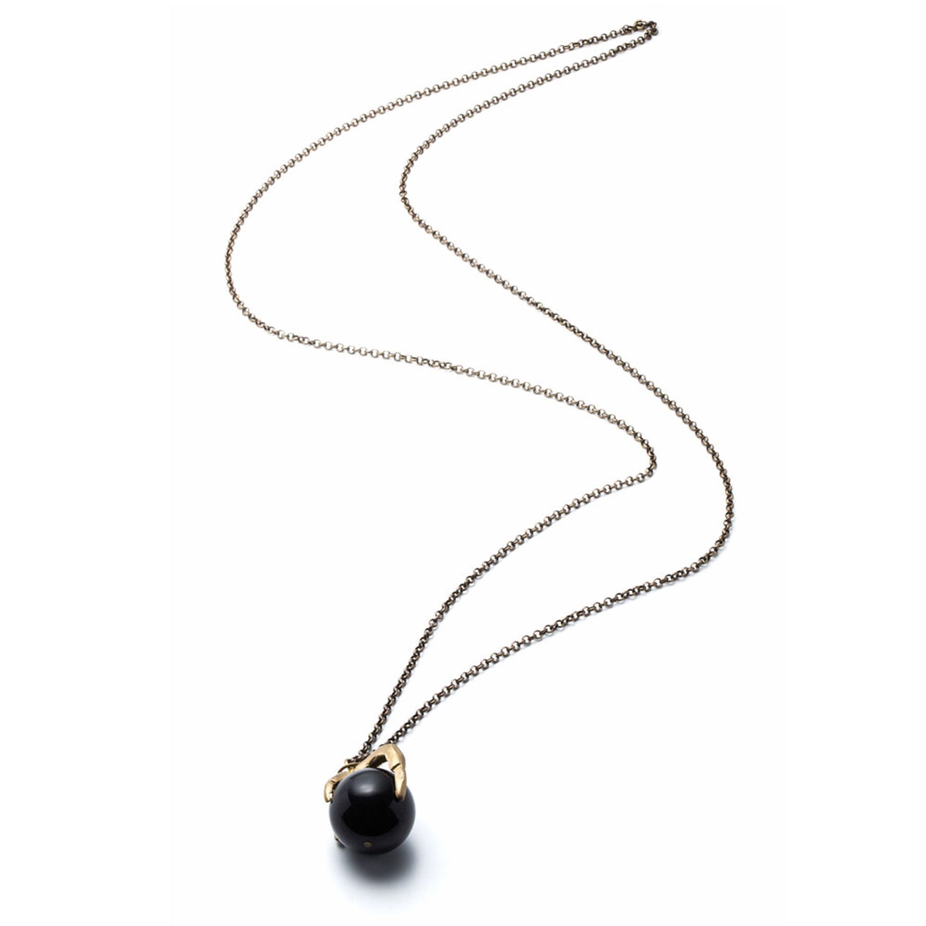 MEDIUM CLAW AND BLACK LUCITE