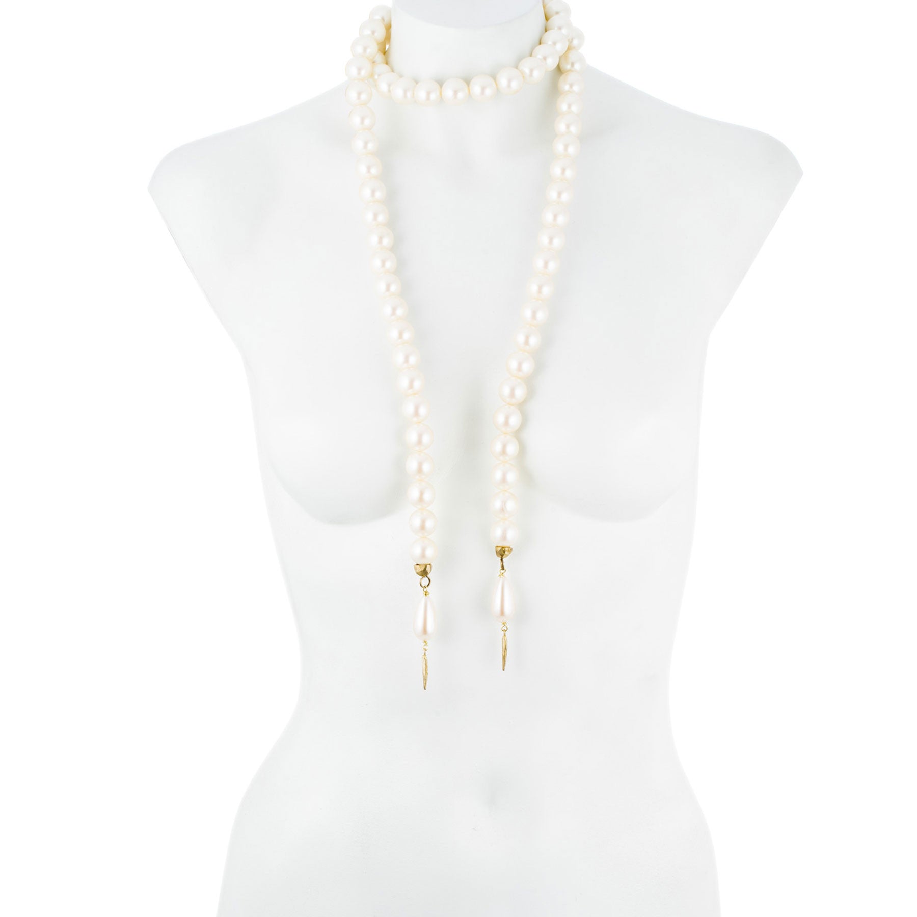 MEDIUM PEARL LARIAT