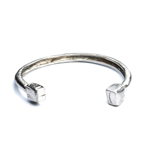 SQUARE CUFF