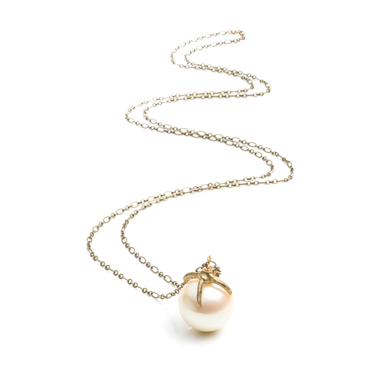 LARGEST PEARL AND CLAW
